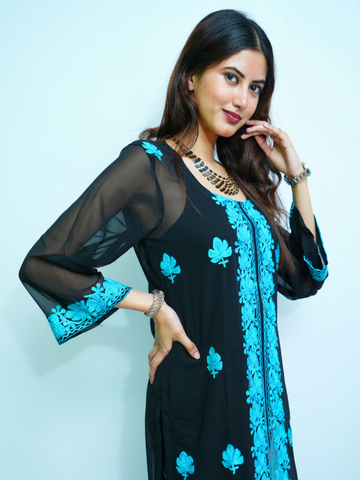 Zareen Floral Embroidered Kurti