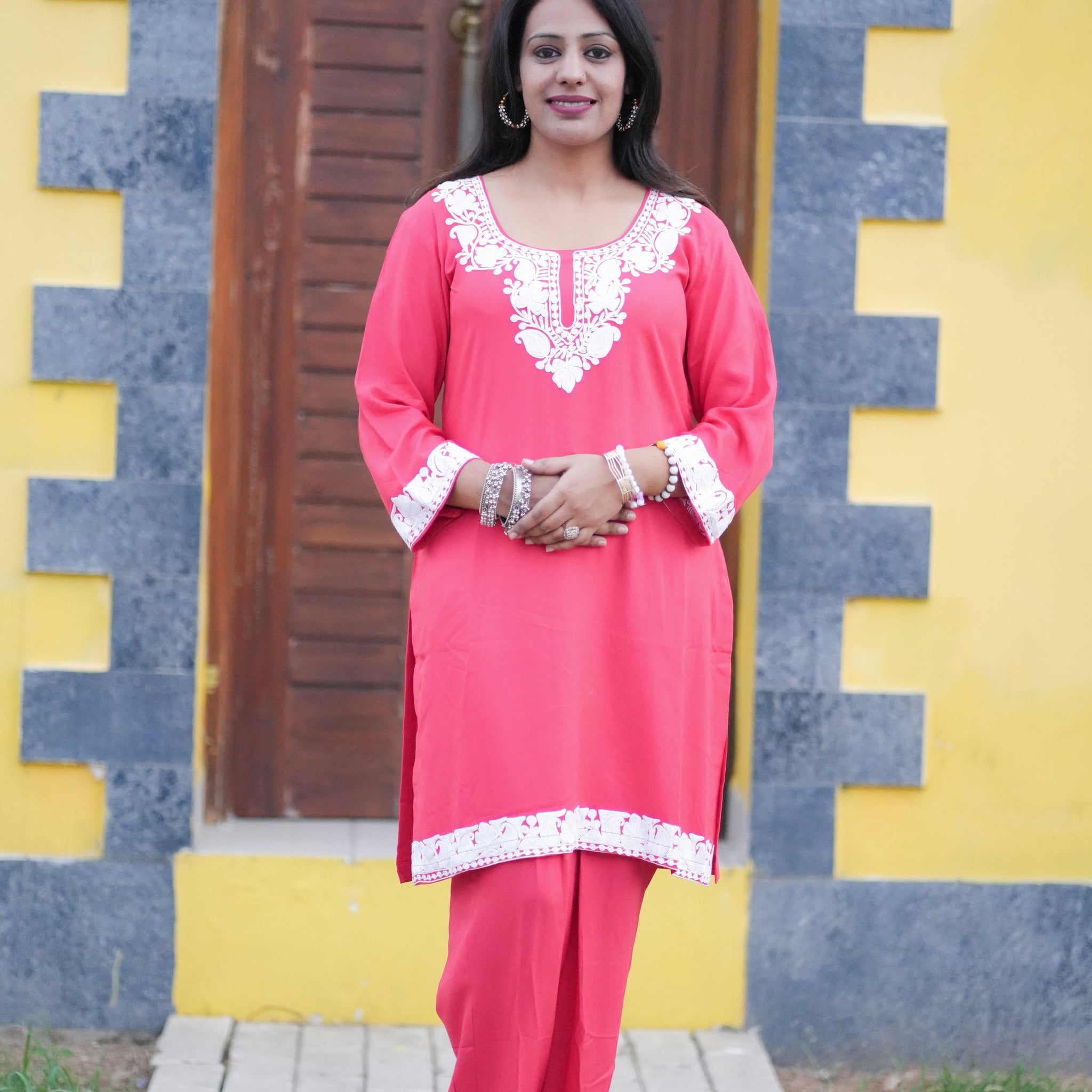 Pink Color Kashmiri Co-ord Set with White Aari Embroidery